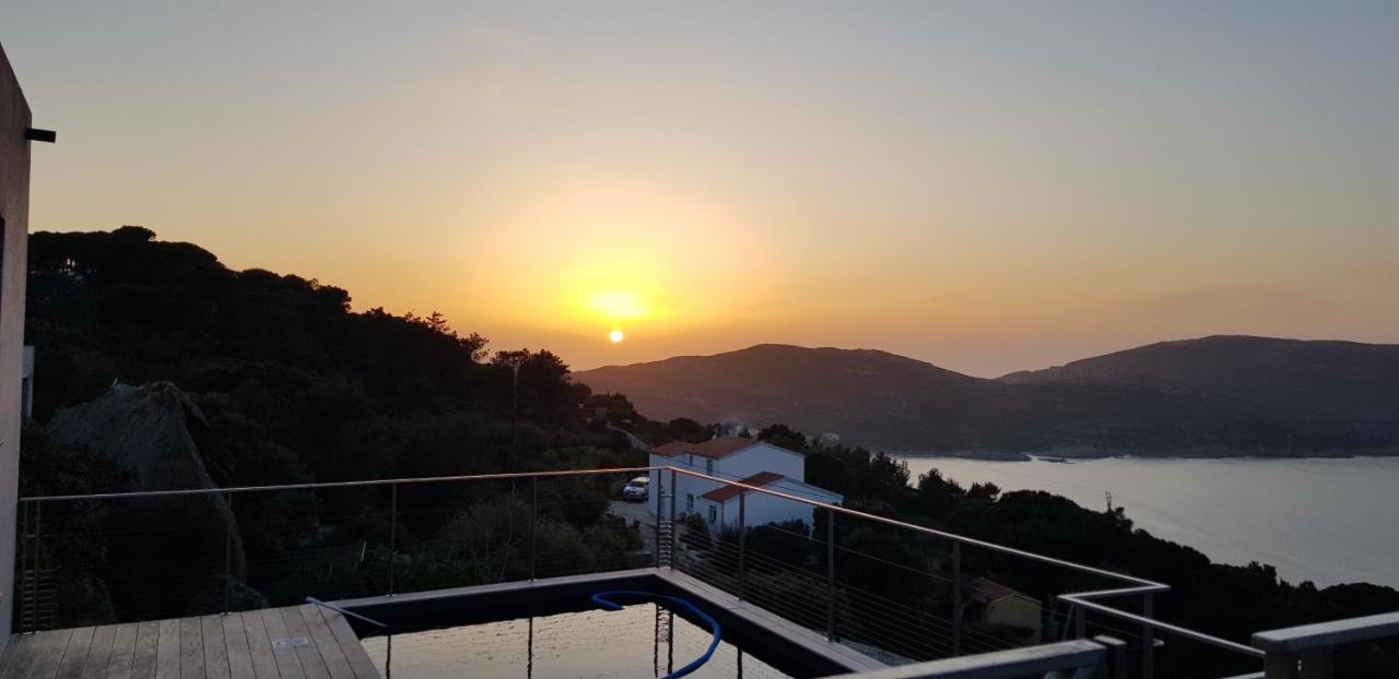Villa Makele Calvi  Eksteriør billede